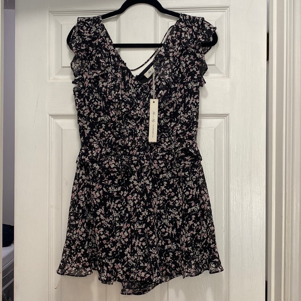 Boutique She + Sky romper, NWT, Small - Picture 1 of 3